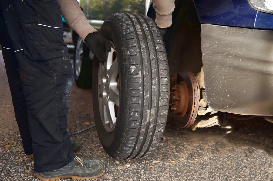 How Mobile Tire Replacement Saves Time For Motorists Snellville, GA How Mobile Tire Replacement Saves Time For Motorists Snellville, GA